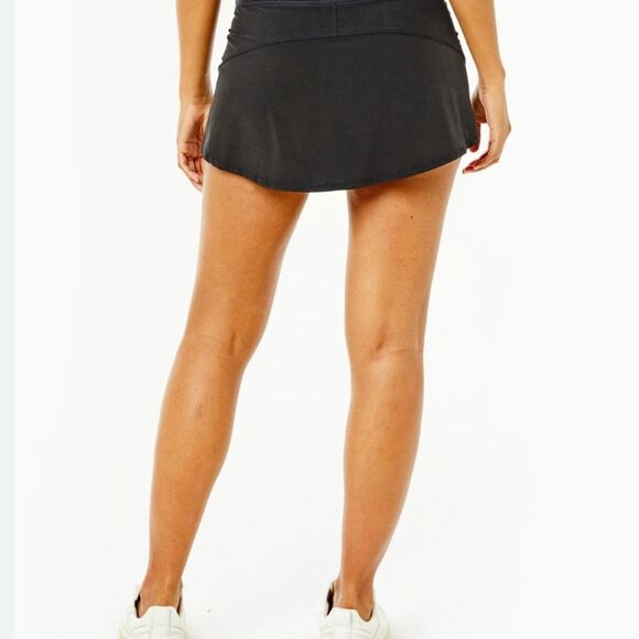 Addison Bay Charcoal Skort - Picture 1 of 6